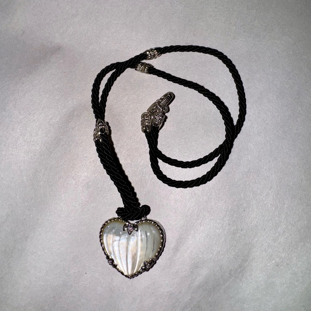 Judith Ripka sterling silver mother of pearl heart necklace